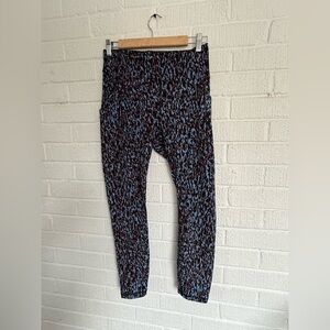 lululemon athletica Dynamic Black and Blue Leggings